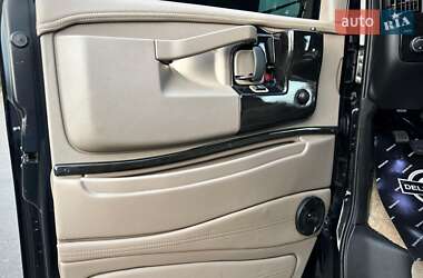 Минивэн GMC Savana 2020 в 