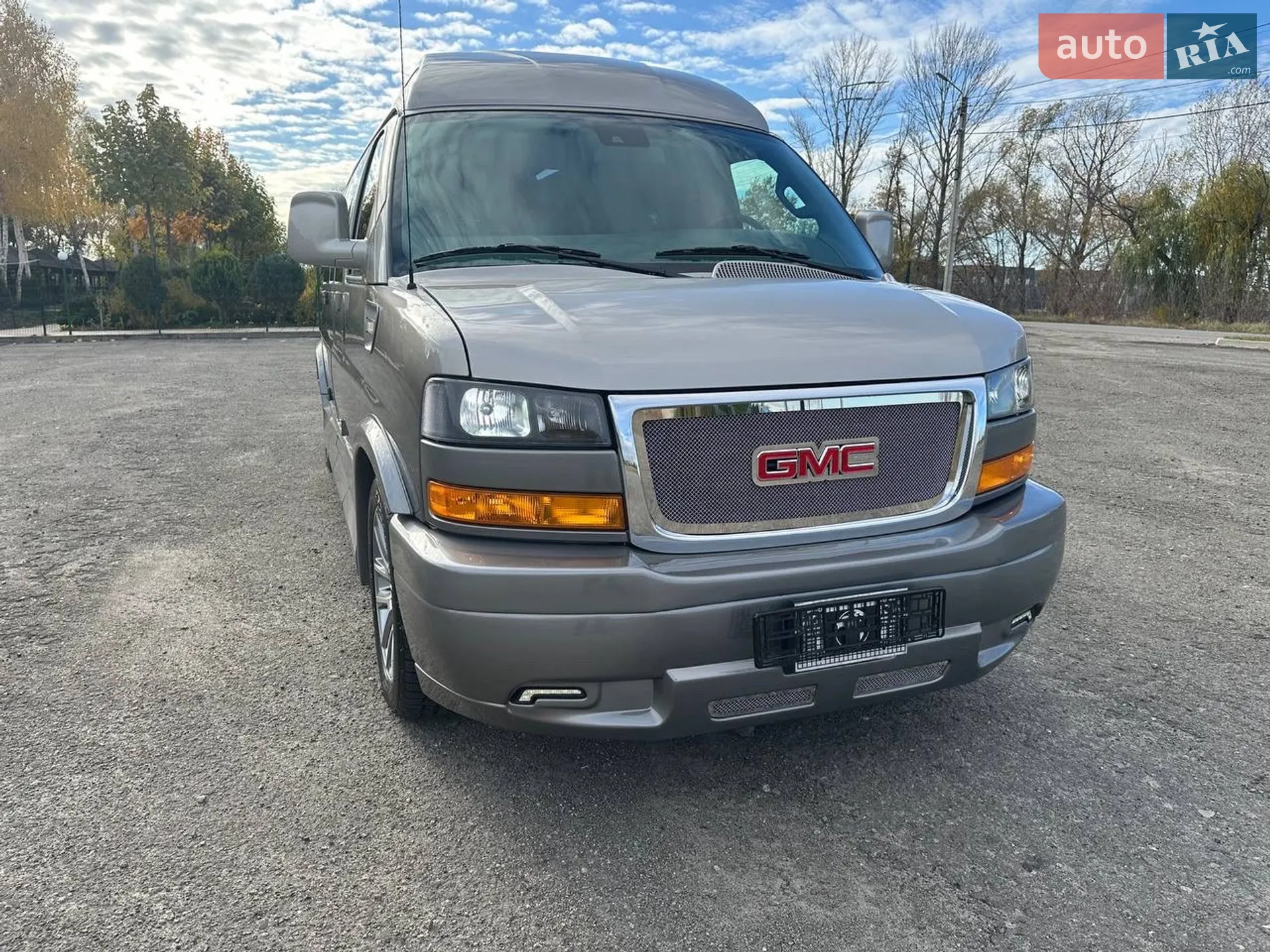 2020 GMC Savana - мініатюра 3