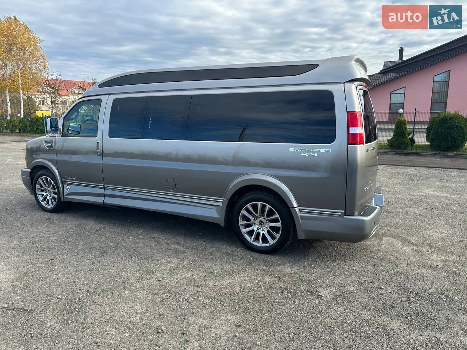 2020 GMC Savana - мініатюра 17