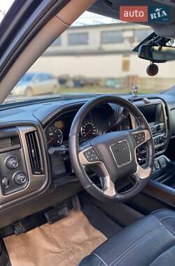 Пикап GMC Sierra 2017 в 