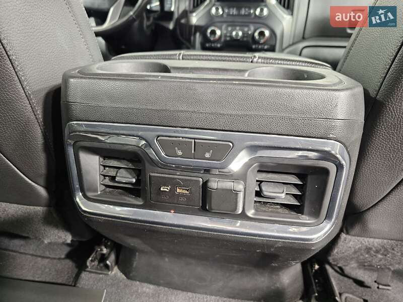 Пікап GMC Sierra 2019 в Києві