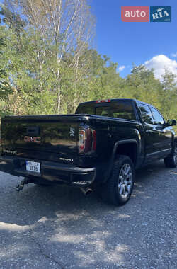 Пикап GMC Sierra 2017 в 