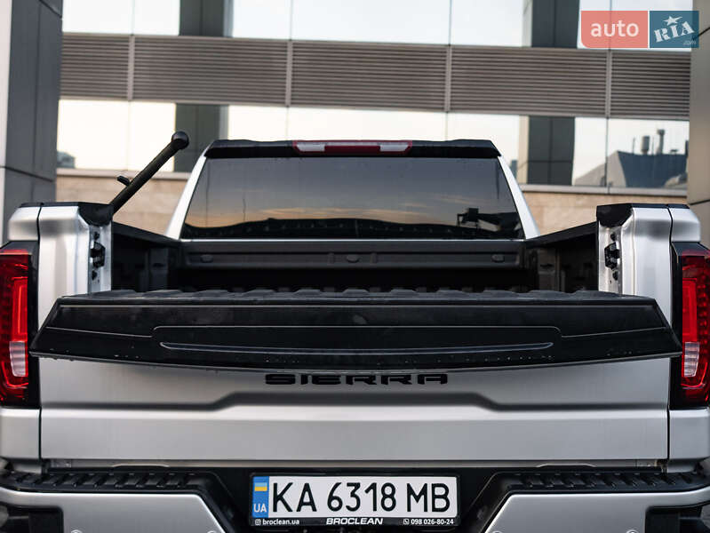 Пікап GMC Sierra 2021 в Києві