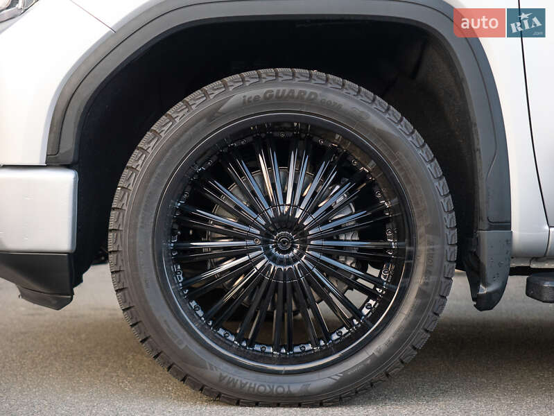 Пікап GMC Sierra 2021 в Києві