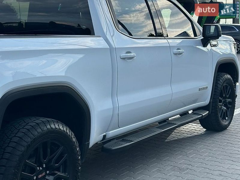Пикап GMC Sierra 2022 в Тернополе