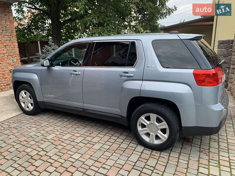 Позашляховик / Кросовер GMC Terrain 2015 в Чорткові