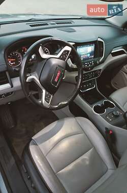 Внедорожник / Кроссовер GMC Terrain 2018 в 