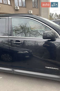 Внедорожник / Кроссовер GMC Terrain 2014 в 