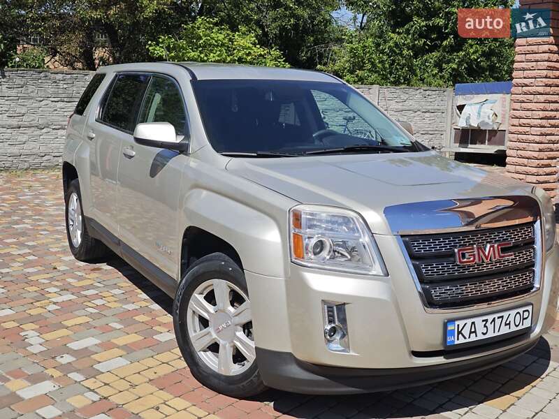 Позашляховик / Кросовер GMC Terrain 2014 в 