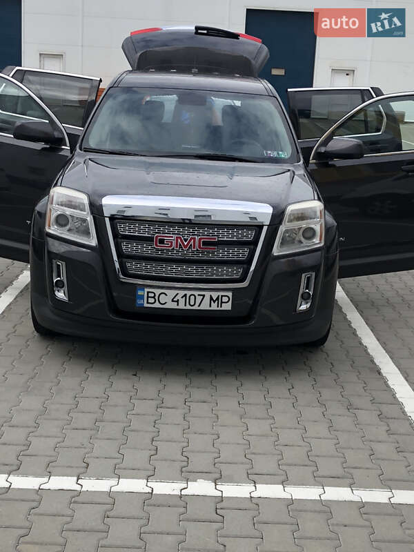 Позашляховик / Кросовер GMC Terrain 2015 в Львові