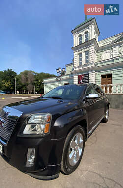 Внедорожник / Кроссовер GMC Terrain 2013 в 