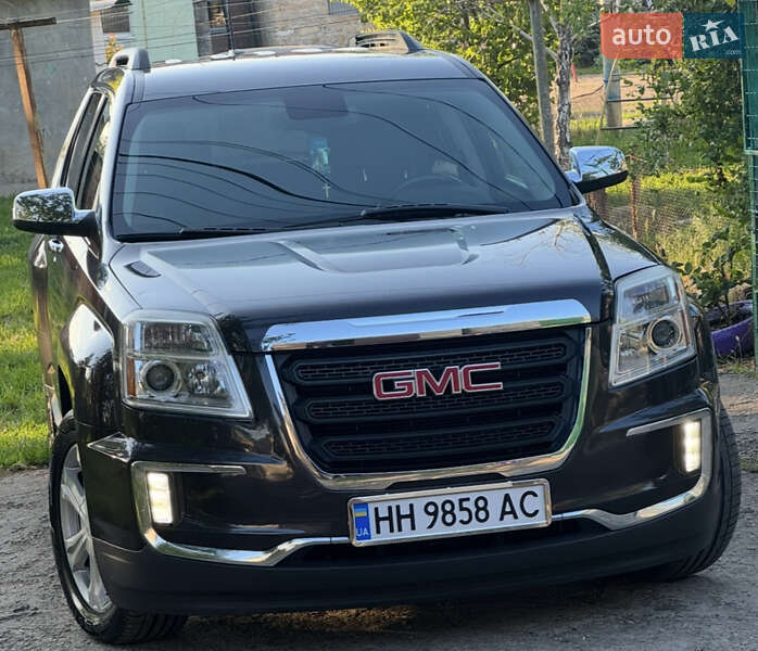Внедорожник / Кроссовер GMC Terrain 2015 в 