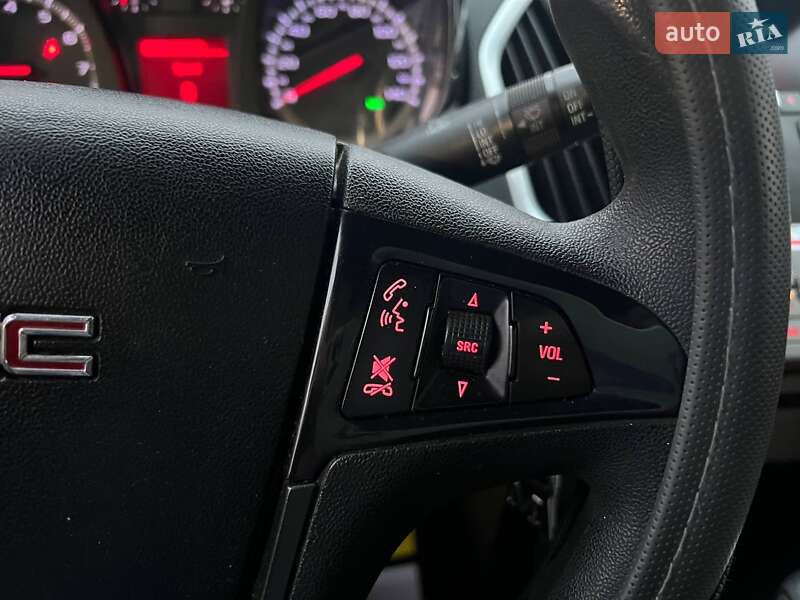 Внедорожник / Кроссовер GMC Terrain 2013 в Ивано-Франковске