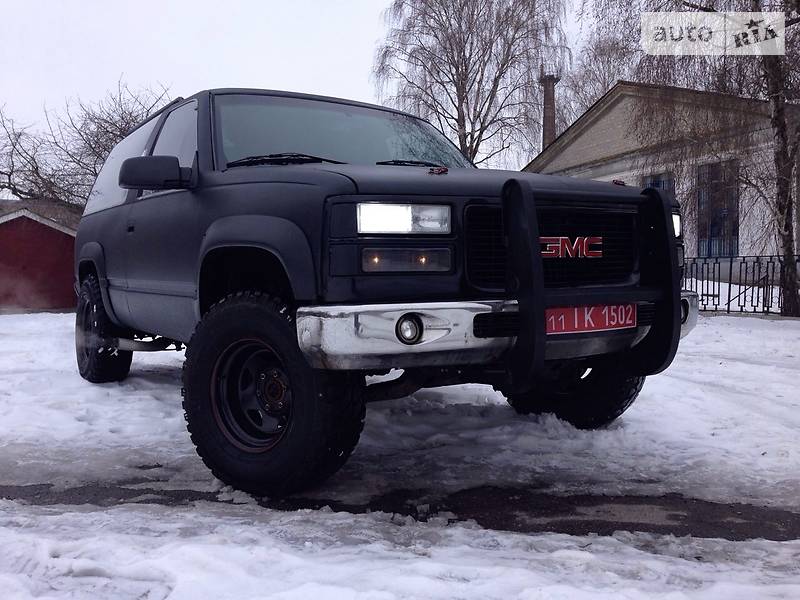 Внедорожник / Кроссовер GMC Yukon 1996 в Борисполе