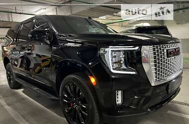 Внедорожник / Кроссовер GMC Yukon 2021 в 