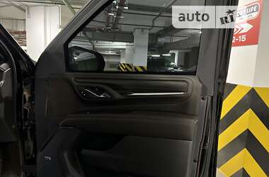 Внедорожник / Кроссовер GMC Yukon 2021 в 