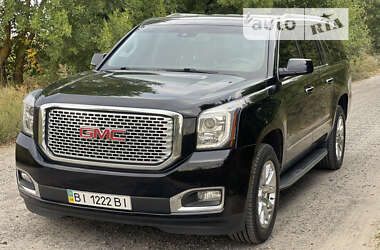 Позашляховик / Кросовер GMC Yukon 2017 в Пирятині