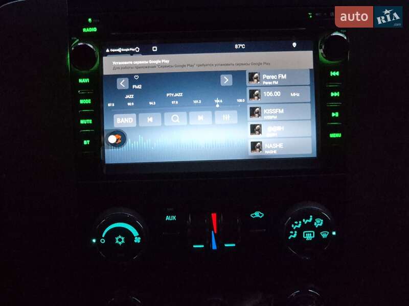 Внедорожник / Кроссовер GMC Yukon 2006 в Киеве