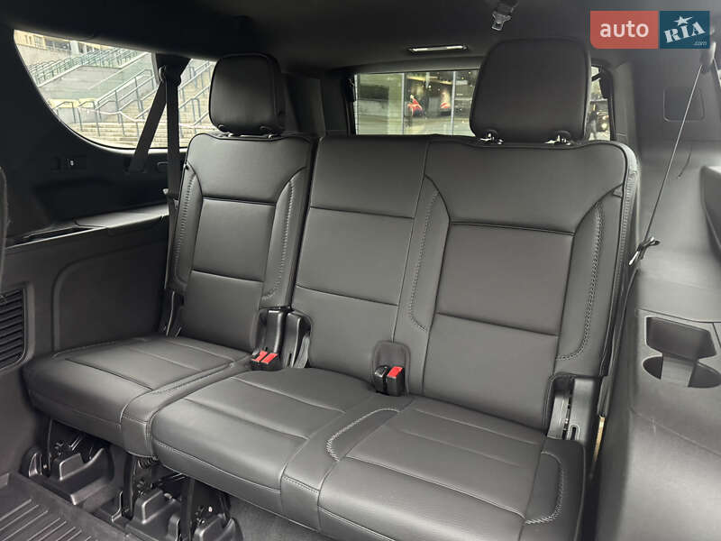 Внедорожник / Кроссовер GMC Yukon 2022 в Киеве