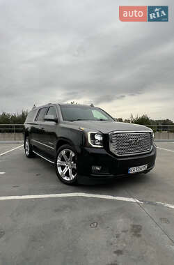 Позашляховик / Кросовер GMC Yukon 2017 в Києві