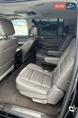 Внедорожник / Кроссовер GMC Yukon 2017 в 