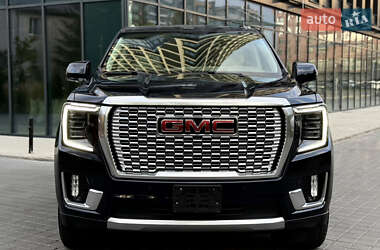 Позашляховик / Кросовер GMC Yukon 2021 в 