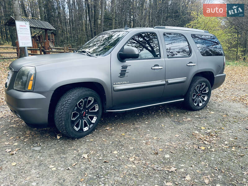 Внедорожник / Кроссовер GMC Yukon 2006 в Ивано-Франковске фото 30 Внедорожник / Кроссовер GMC Yukon 2006 в Ивано-Франковске