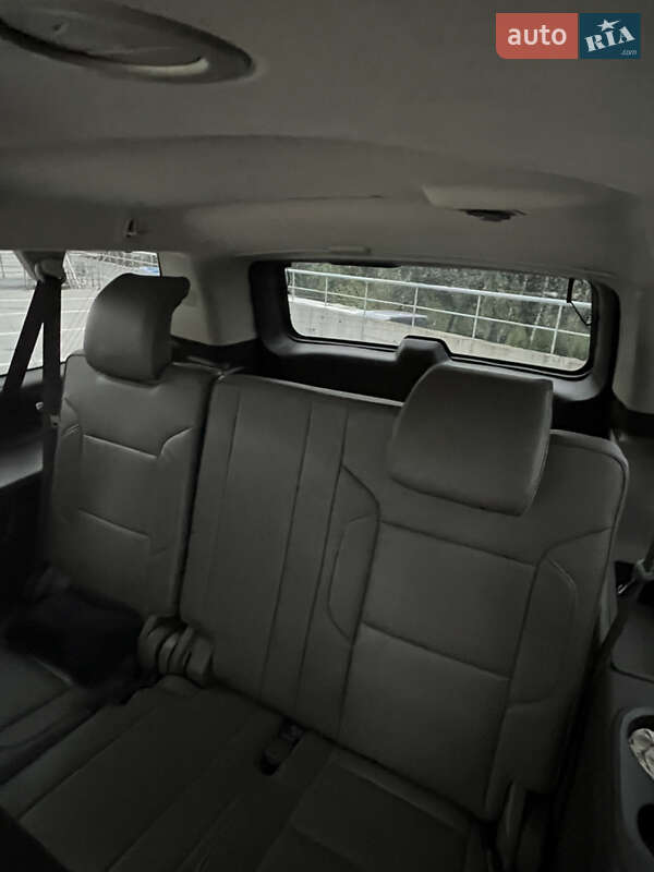 Позашляховик / Кросовер GMC Yukon 2017 в Києві