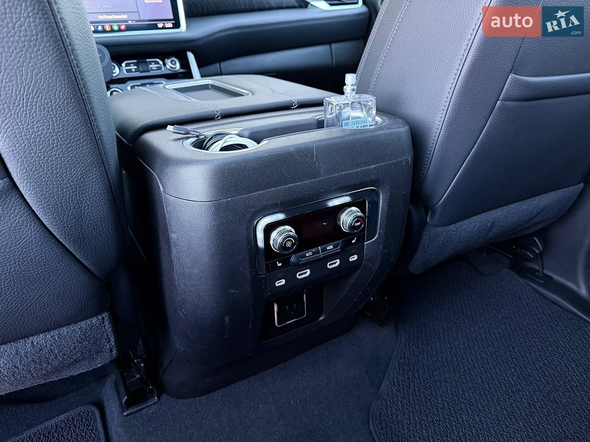 2021 GMC Yukon - мініатюра 41