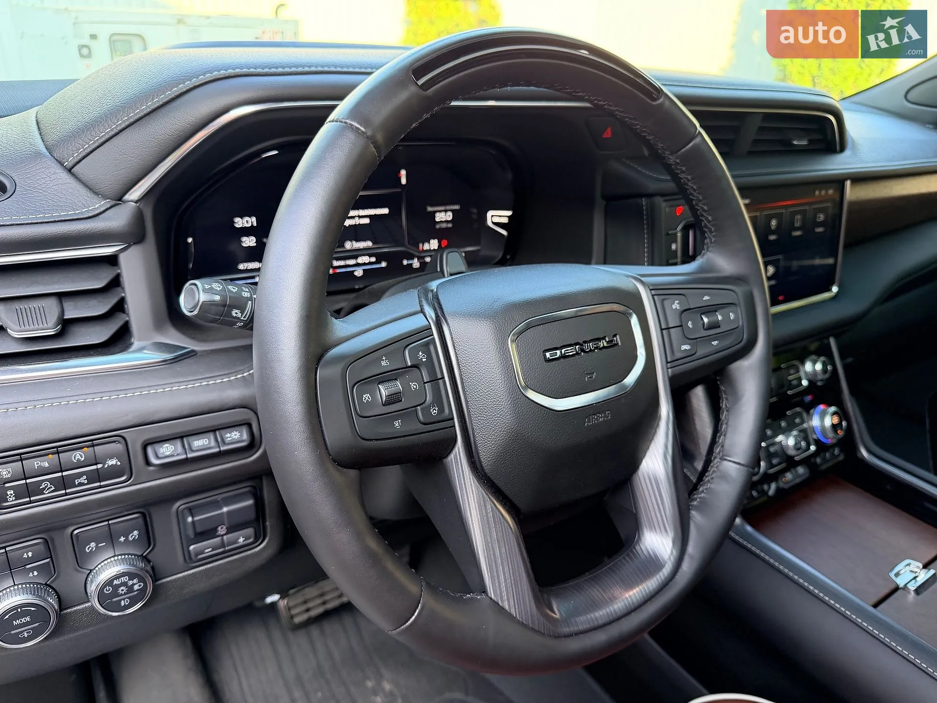 2023 GMC Yukon - мініатюра 57