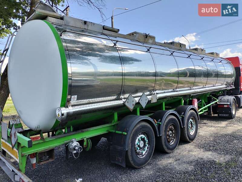 Цистерна напівпричіп GOFA 3 1986 в Луцьку