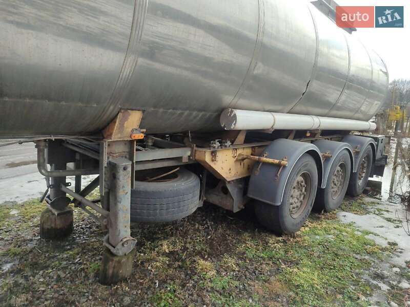 Цистерна напівпричіп GOFA X 1973 в Лохвиці