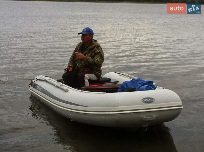 Лодка GRAND C 360 2006 в Балаклее