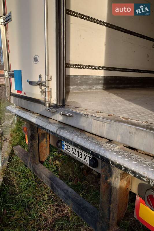 Рефрижератор напівпричіп Gray Adams GA3B 2005 в Чернівцях