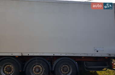Рефрижератор полуприцеп Gray Adams GA3B 2006 в 