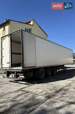 Рефрижератор напівпричіп Gray Adams REF 2002 в 