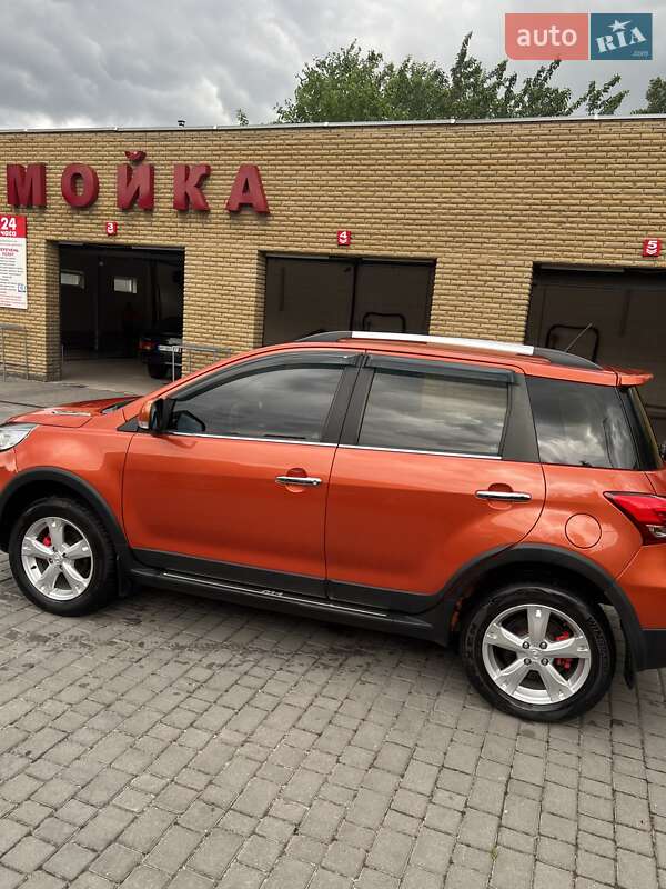 Внедорожник / Кроссовер Great Wall Haval M4 2017 в Запорожье