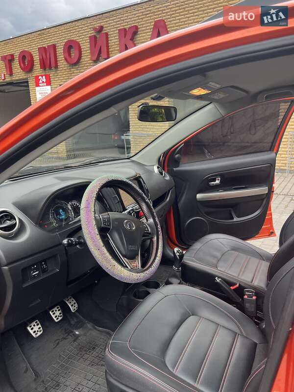 Позашляховик / Кросовер Great Wall Haval M4 2017 в Запоріжжі фото 19 Позашляховик / Кросовер Great Wall Haval M4 2017 в Запоріжжі