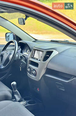 Позашляховик / Кросовер Great Wall Haval M4 2013 в 