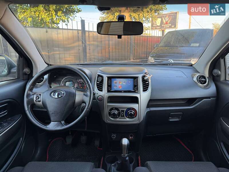 Внедорожник / Кроссовер Great Wall Haval M4 2013 в Киеве