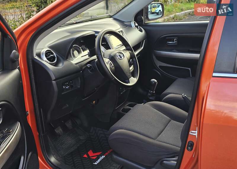 Позашляховик / Кросовер Great Wall Haval M4 2014 в Хмельницькому фото 33 Позашляховик / Кросовер Great Wall Haval M4 2014 в Хмельницькому