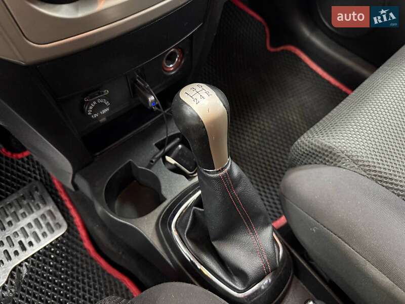 Внедорожник / Кроссовер Great Wall Haval M4 2013 в Киеве