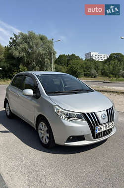 Хэтчбек Great Wall Voleex C10 2012 в 