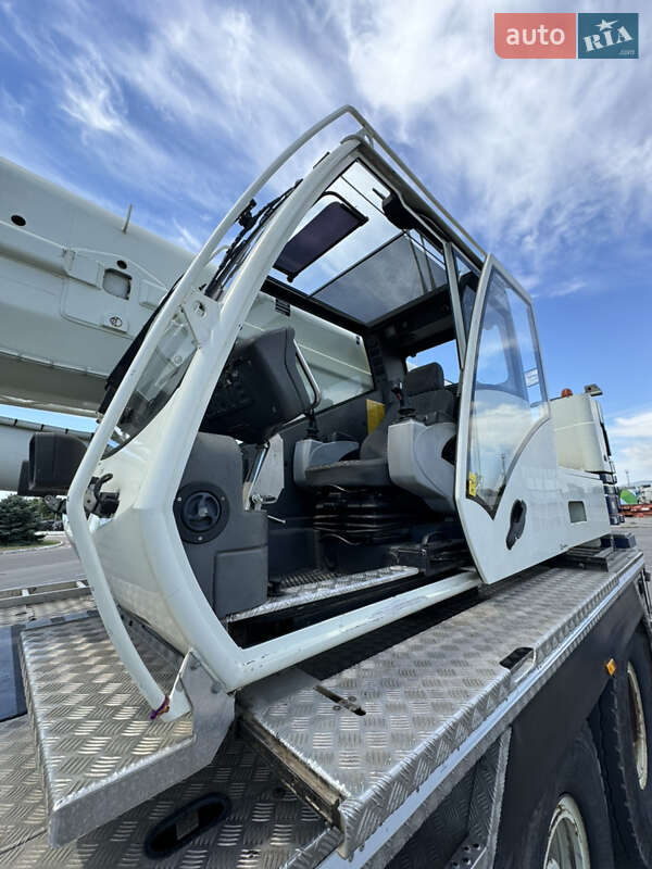 Автокран Grove GMK 2009 в Черноморске