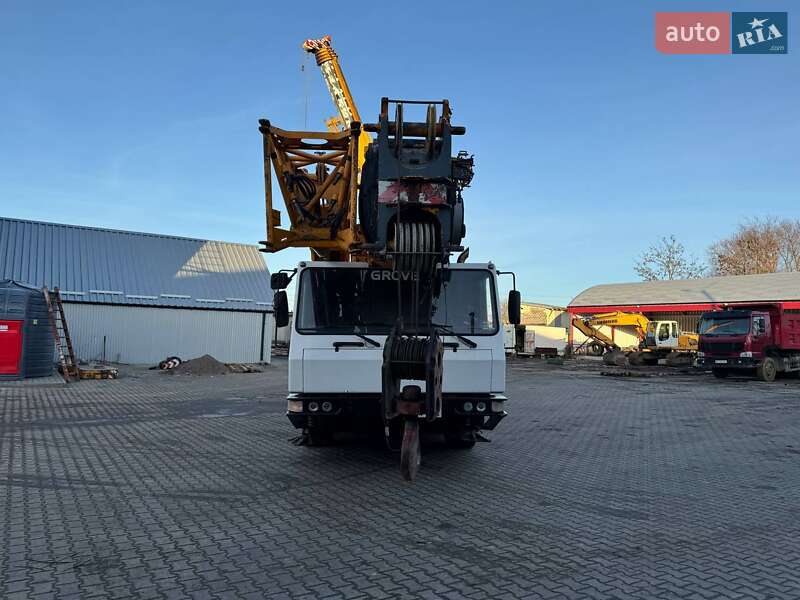 Автокран Grove GMK 2002 в Львове