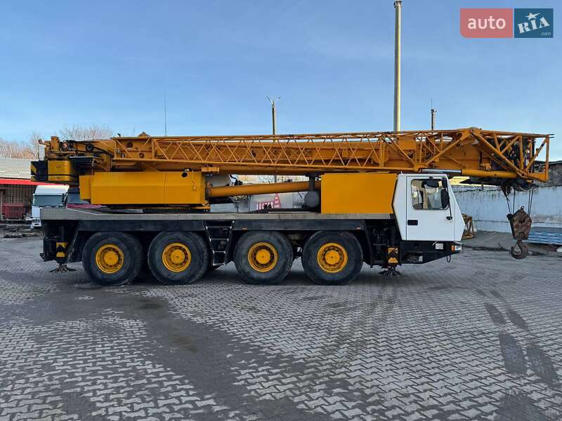 Автокран Grove GMK 2002 в Львове