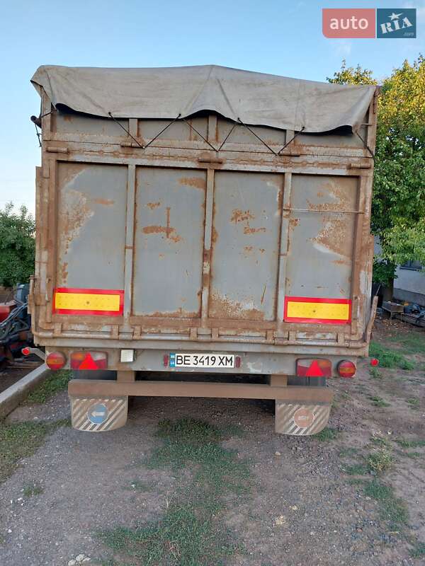 Зерновоз - причіп Hall 0957 1991 в Миколаєві