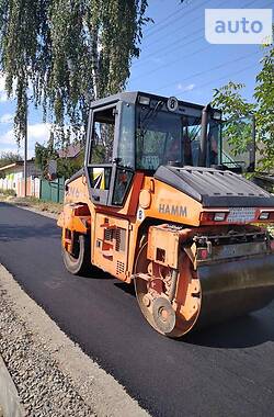 Дорожный каток Hamm DV 6 2001 в Киеве