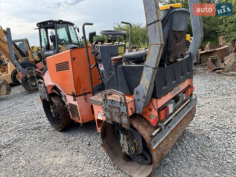 Дорожній каток Hamm HD 12 2001 в Недобоївцях