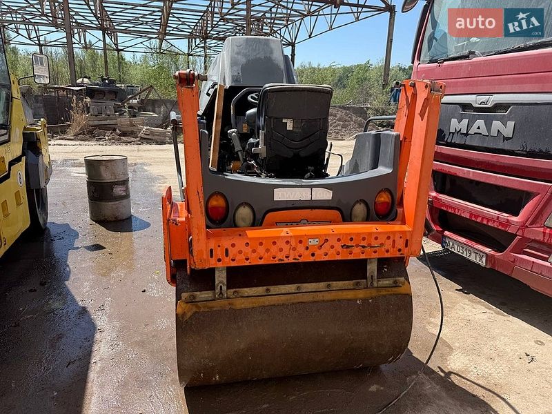 Дорожній каток Hamm HD 13 2012 в Києві
